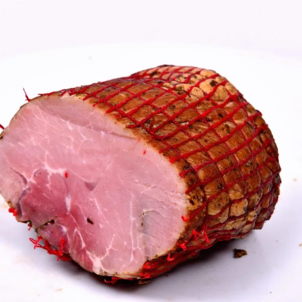 Szynka wiejska wędzona na ciepło około 500g