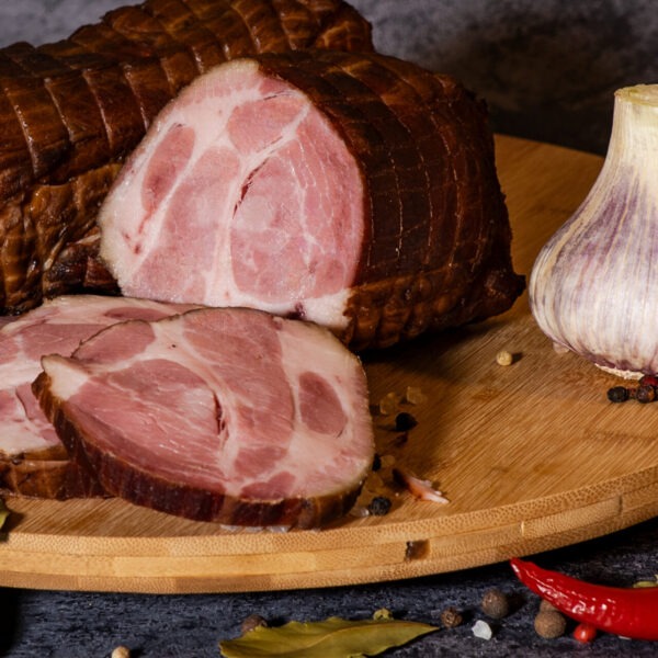 Karkówka wiejska wędzona na ciepło około 350g